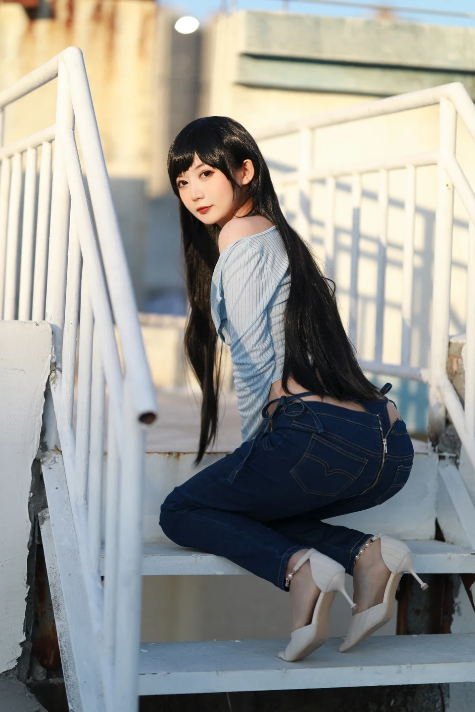 51酱 - No.015 吉他牛仔裤 [26P-366MB] tg@simisebaisi 【丝足阁】004.webp